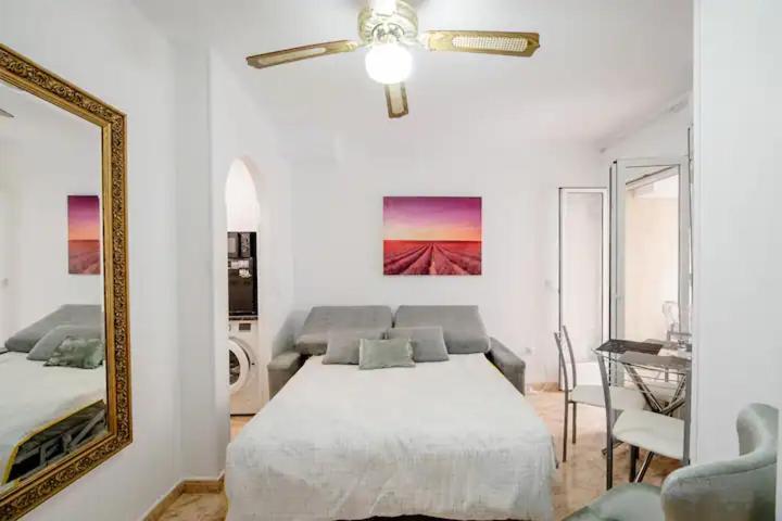 Apartamento Inteiro Acolhedor Perto Da Praia Torrevieja Exterior photo