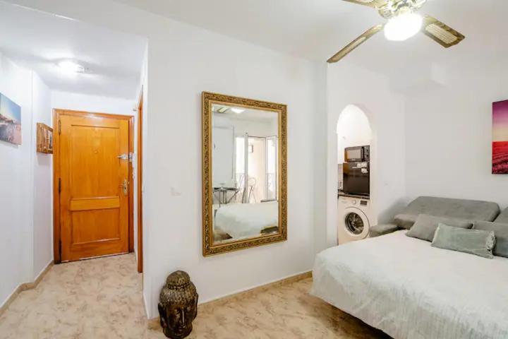 Apartamento Inteiro Acolhedor Perto Da Praia Torrevieja Exterior photo