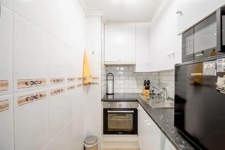 Apartamento Inteiro Acolhedor Perto Da Praia Torrevieja Exterior photo